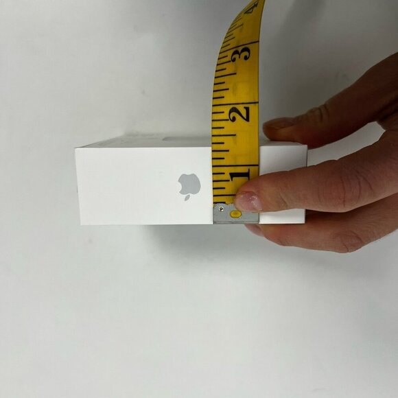 Apple AirPods empty box - Picture 8 of 9